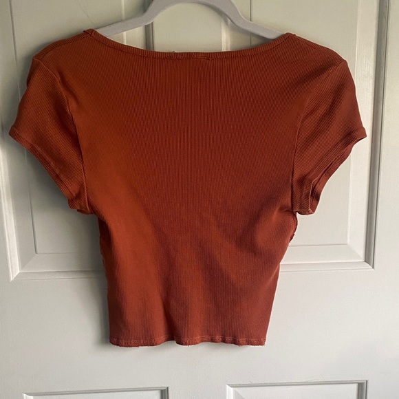 Altar’d state Rust Ribbed Top - Picture 3 of 4